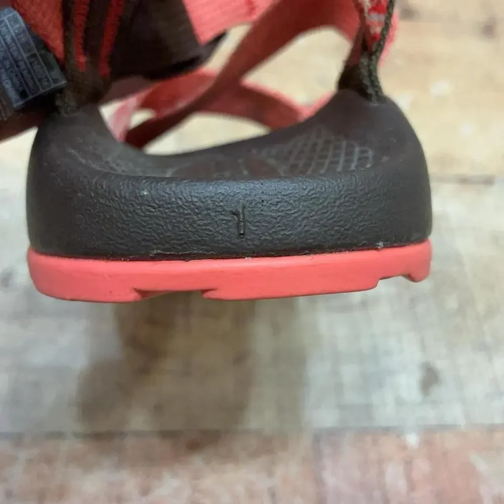 Chaco brand style